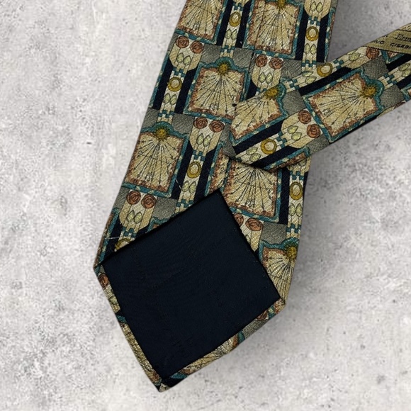 ERMENEGILDO ZEGNA Gray/Beige Geometric Art Silk LUXURY Tie ITALY - Picture 6 of 7